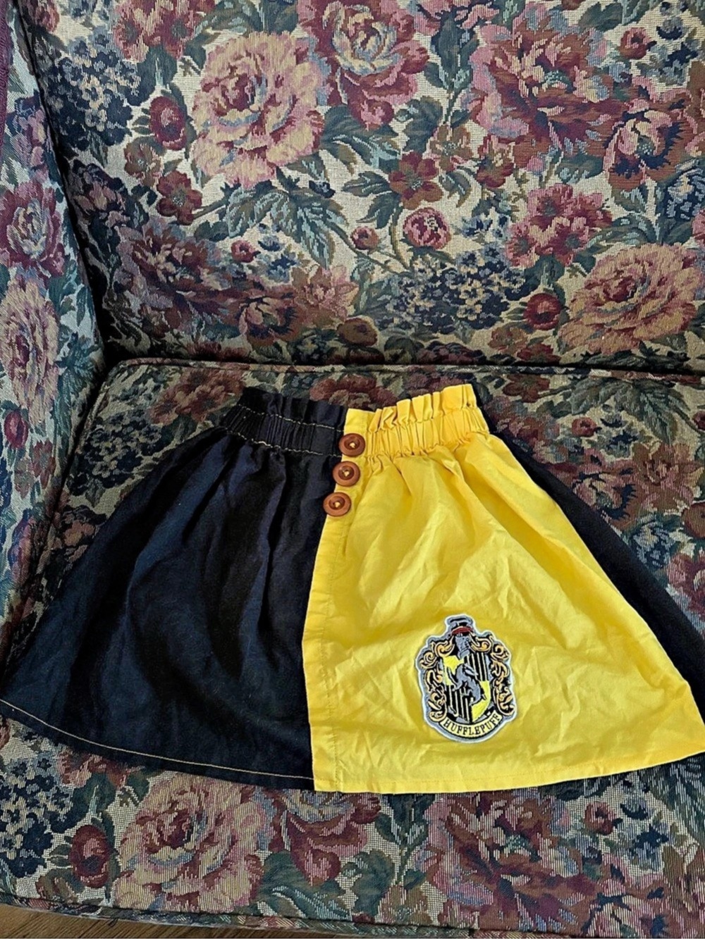 Handmade Hufflepuff Split Skirt with Embroidered Crest - Girls Size 10